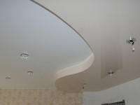 Натяжной потолок двухуровневый, сатиновый белый и глянцевый слабо-бежевый, фото 92