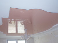 Натяжной потолок глянцевый розовый антик в составе гипсокартонной конструкции, фото 56